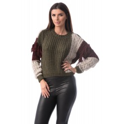 Pulover kaki tricotat cu ciucuri