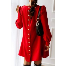 Rochie oversize cu nasturei eleganti