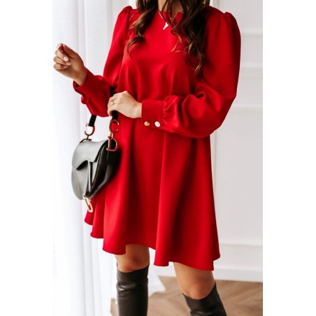 Rochie oversize cu nasturei eleganti