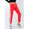 Pantaloni trening cu dungi albe, rosii