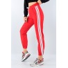 Pantaloni trening cu dungi albe, rosii