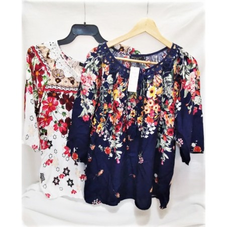 Bluza cu imprimeu floral tip ie
